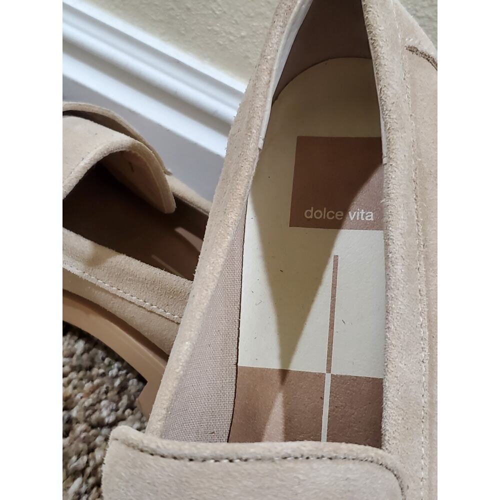 Dolce Vita Suede Lug Sole Loafers Size 9.5 Beige Tan Chunky Platform Shoes - Picture 5 of 7